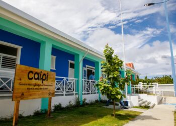 Presidente Abinader inaugura centro educativo inicial reconvertido para 175 niños y honra legado de Nelsy Cruz, en Montecristi