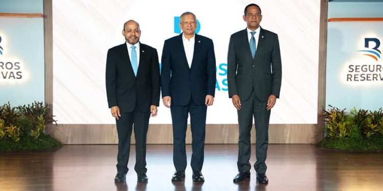 Seguros Reservas junto a corredores de seguros celebra su vigésimo cuarto aniversario