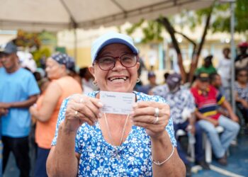Servicios de Propeep impactan a cientos de personas en Villa Verde, La Romana