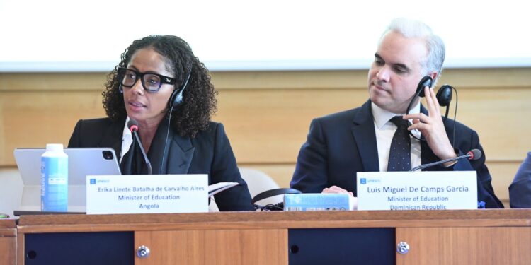 Luis Miguel De Camps destaca en la UNESCO la Estrategia Nacional de Competencias Digitales como eje de transformación educativa nacional