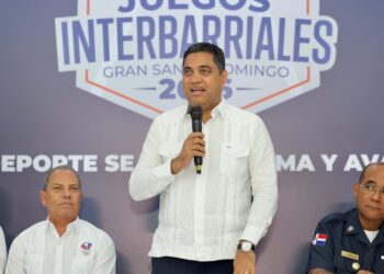 Ministro Cruz anuncia Juegos Interbarriales de Baloncesto en el Gran Santo Domingo
