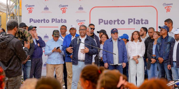 Propeep activa respuesta social ante impacto de fuertes lluvias; asiste familias afectadas en Montellano