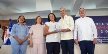 Presidente Abinader destaca fortaleza del campo dominicano y reafirma apoyo a los agricultores