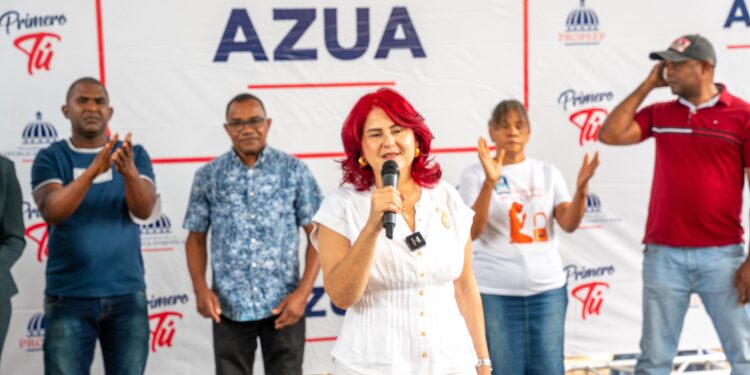 Miles de personas reciben asistencia de Propeep en Azua y San Juan