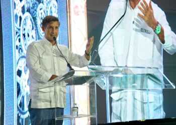 Empresario Manuel Estrella destaca estabilidad económica, crecimiento sostenido y confianza para invertir en el país durante la inauguración de EcoAcero en San Pedro de Macorís