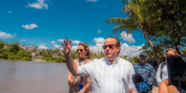Gobierno invierte RD$409.5 millones para transformar margen oriental del río Ozama en Las Lilas