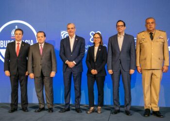 Gobierno presenta nuevo sistema de Permiso de Salida de Menor 100% digital; servicio estará gratuito hasta el 28 de junio
