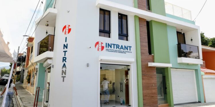 INTRANT inaugura primera oficina de licencias de conducir en San José de Ocoa