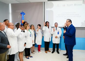 Juramentan Comité Hospitalario de Trasplante del Hospital Marcelino Vélez Santana