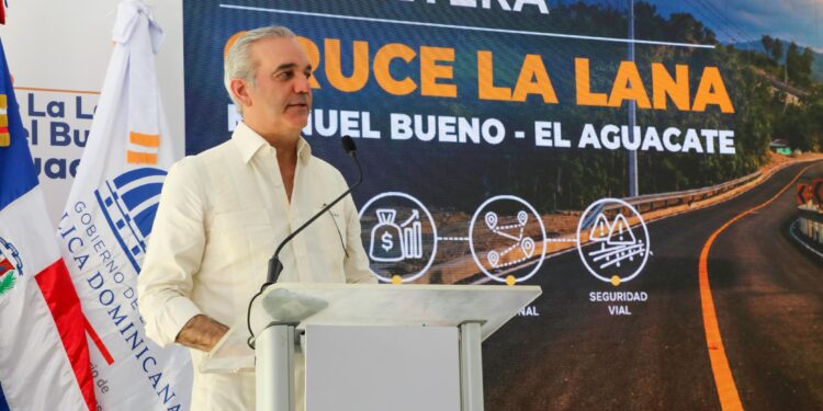 Presidente Abinader convierte en realidad una demanda de más 70 años con la inauguración de la carretera Cruce La Lana–Manuel Bueno–El Aguacate que fortalece la conectividad entre Dajabón y Santiago Rodríguez