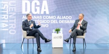 AIRD destaca rol estratégico de Aduanas para fortalecer competitividad y desarrollo productivo