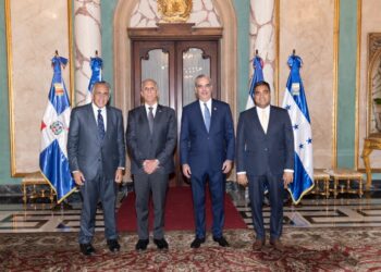 Presidente de Honduras solicita asesoría a RD para preparar JC Honduras 2029