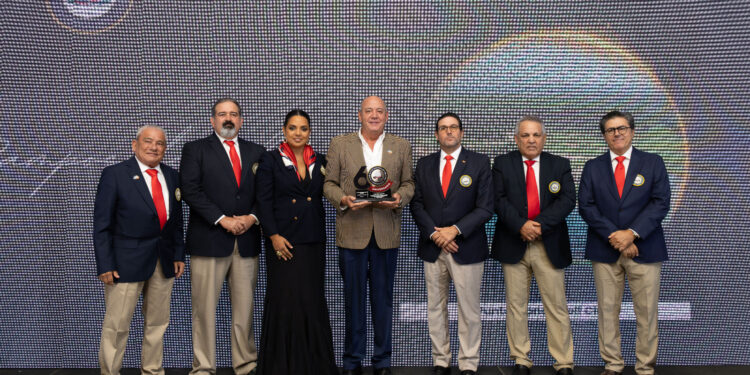 Fedogolf reconoce a Punta Blanca Golf and Beach Club por su permanente apoyo al crecimiento del golf en RD