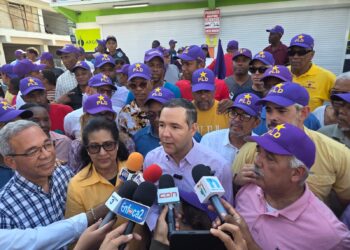 Johnny Pujols cuestiona al Gobierno por la tanda de apagones