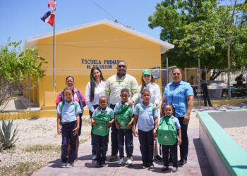 Cementos Progreso Dominicana beneficia a 2,500 niños con su Operativo de inicio de clases