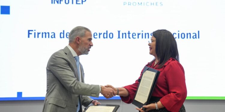 INFOTEP y PROMICHES acuerdan formar talento humano para impulsar desarrollo turístico de Miches