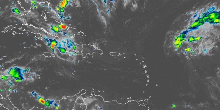 Indomet prevé cielo soleado en la mañana y aguaceros, tronadas y ráfagas de viento en varias provincias durante la tarde