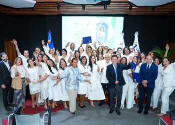DIDA e INTEC gradúan profesionales formados en diplomado sobre Seguridad Social y aseguramiento en salud