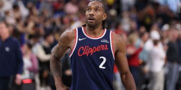 Kawhi «no tenía conocimiento» de la evasión del límite salarial, enfocado en su regreso a Toronto